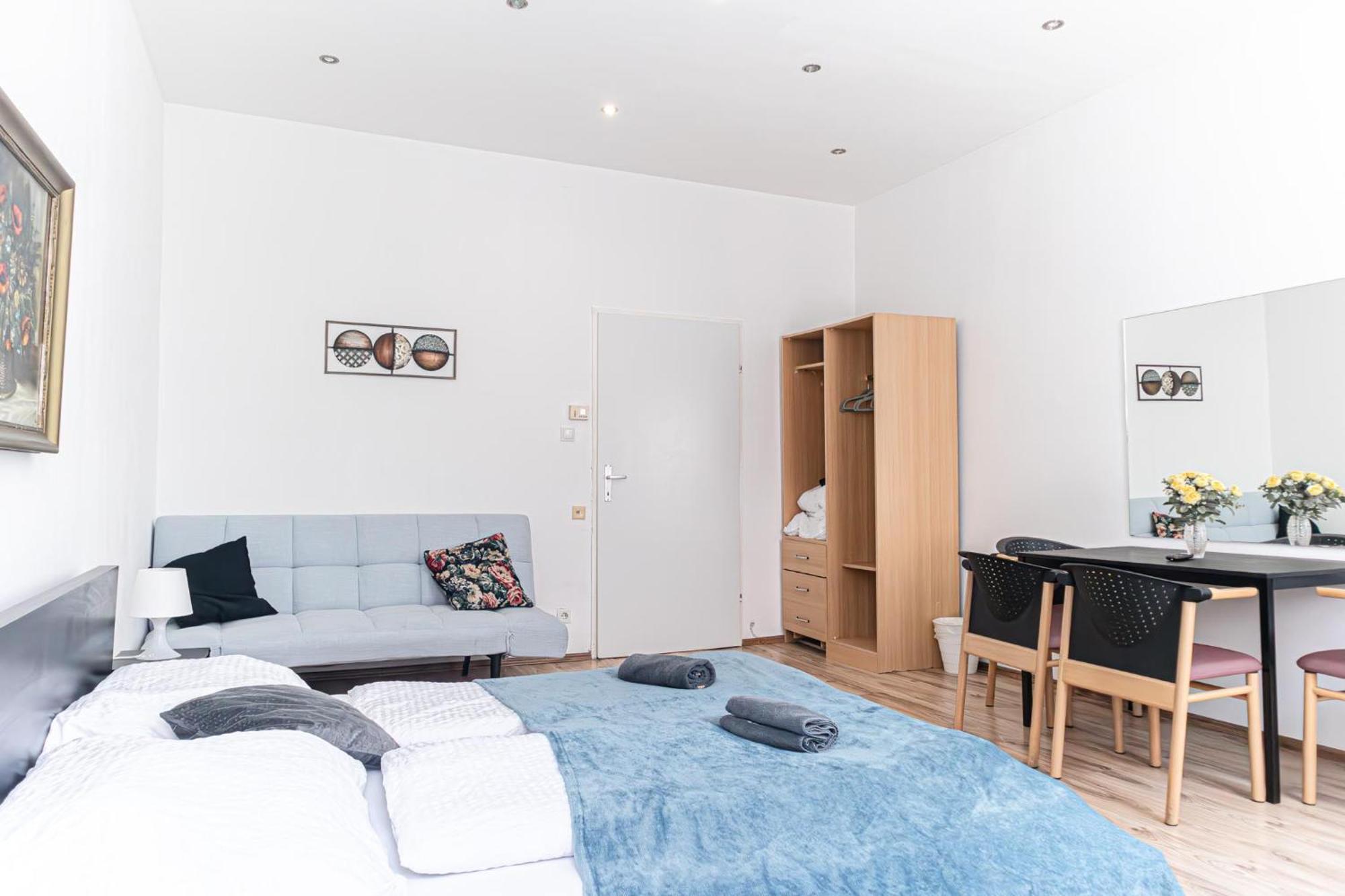 Budget Well Connected To The Whole Appartement *
